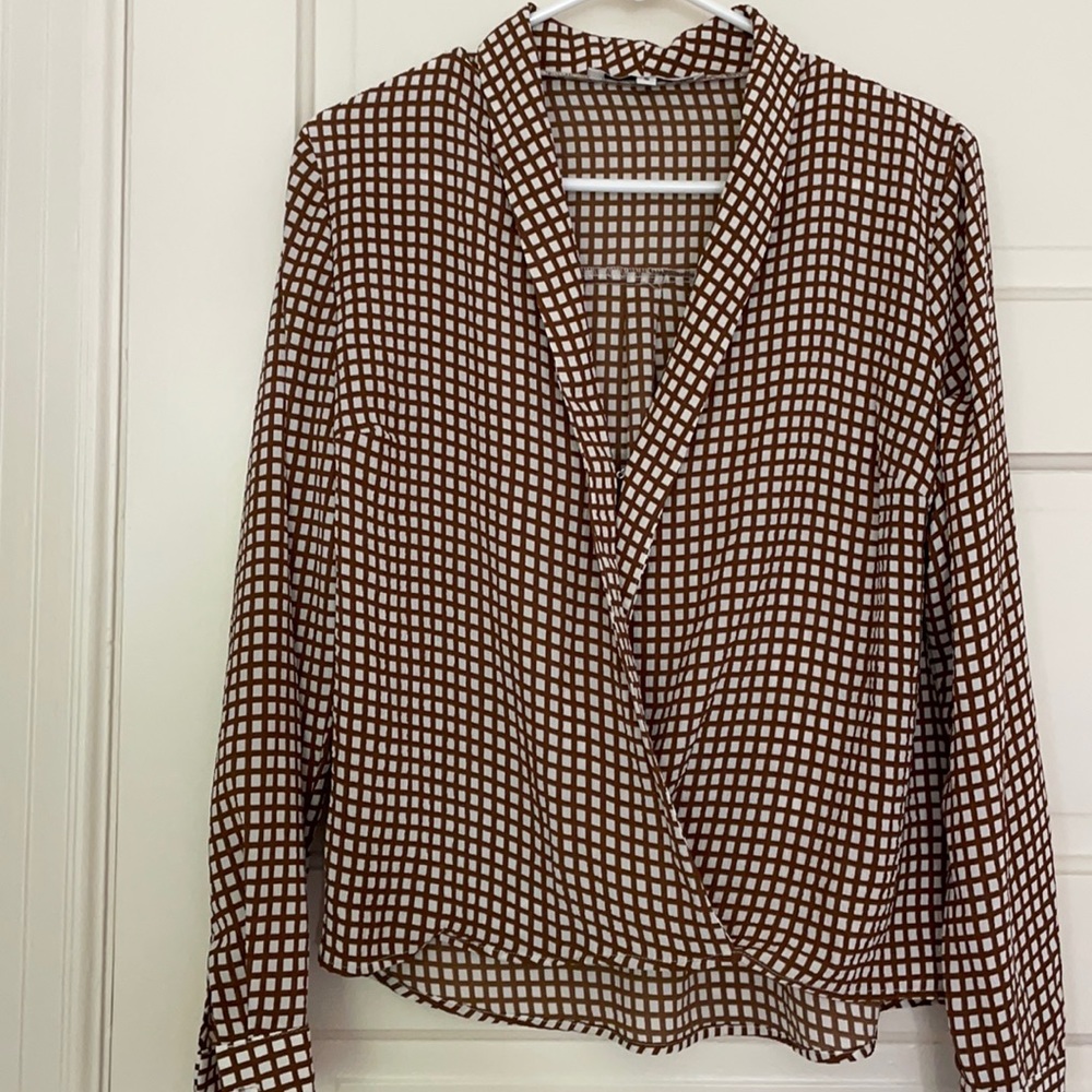 Arum lattice wrap top S